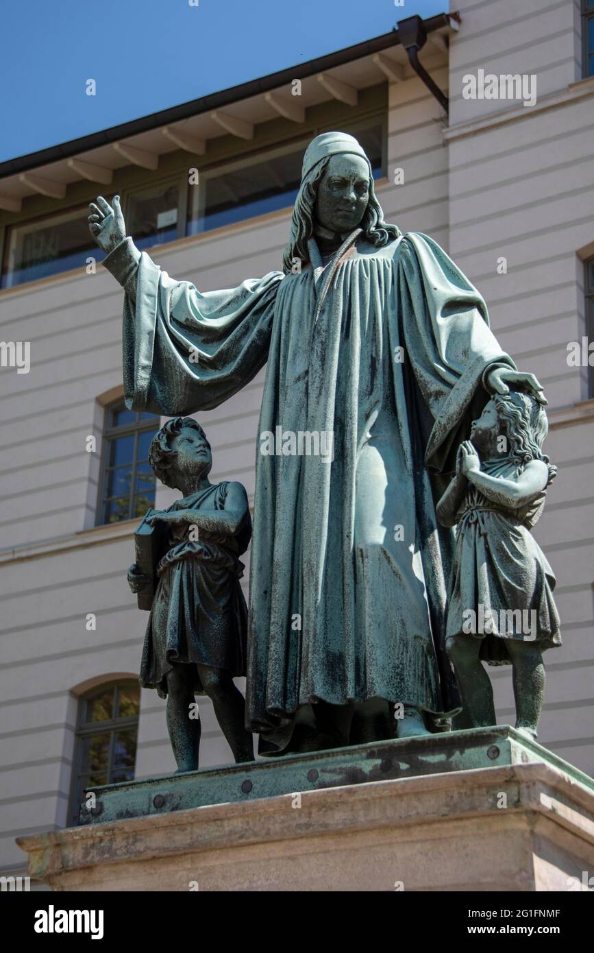 Denkmal für August Hermann Francke, 1663, 1727, deutscher protestantischer Theologe, Pädagoge und Liedschreiber, einer der Hauptvertreter des Pietismus Stockfoto