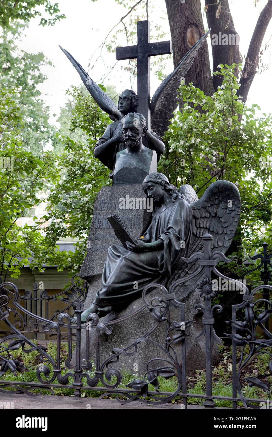 Alexander Newski Lavra, Nekropole der Meister der Künste, Tichwiner Friedhof, das Grab des Komponisten Pjotr Iljitsch Tschaikowsky, St. Petersburg, Russland Stockfoto