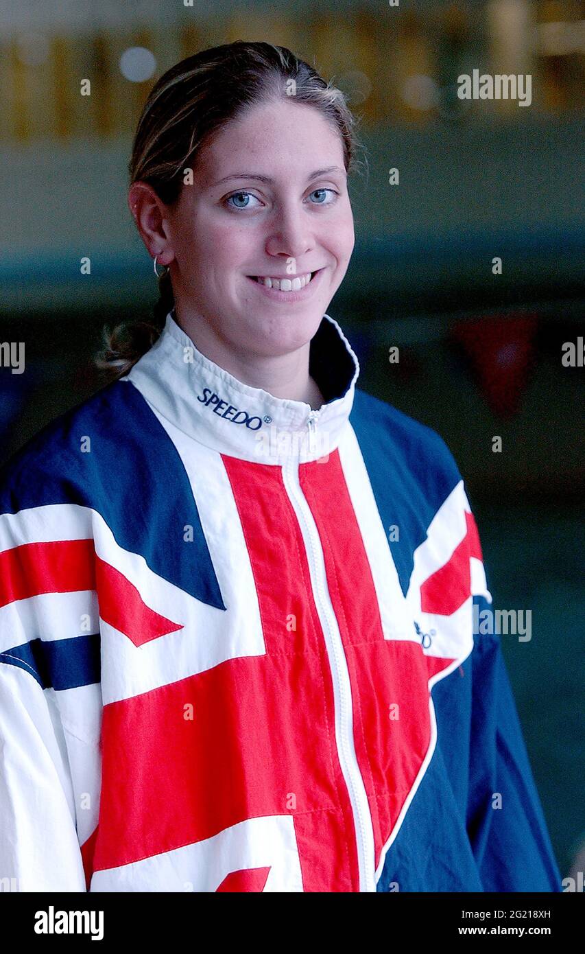 Weltmeister katie Sexton aus portsmouth, 200 Meter Rückenschwimmen, Bild mike Walker, 2003 Stockfoto