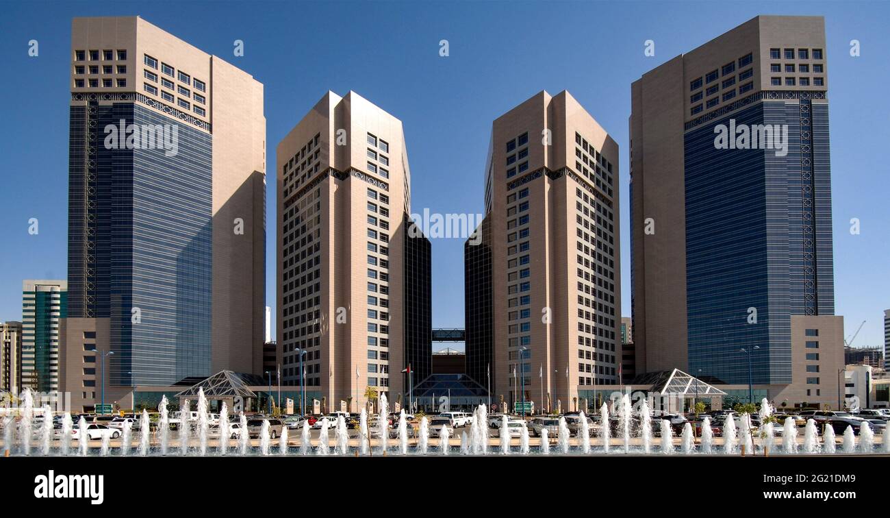 ADNOC ZADCO Bürogebäude Komplex in Abu Dhabi, VAE. Stockfoto