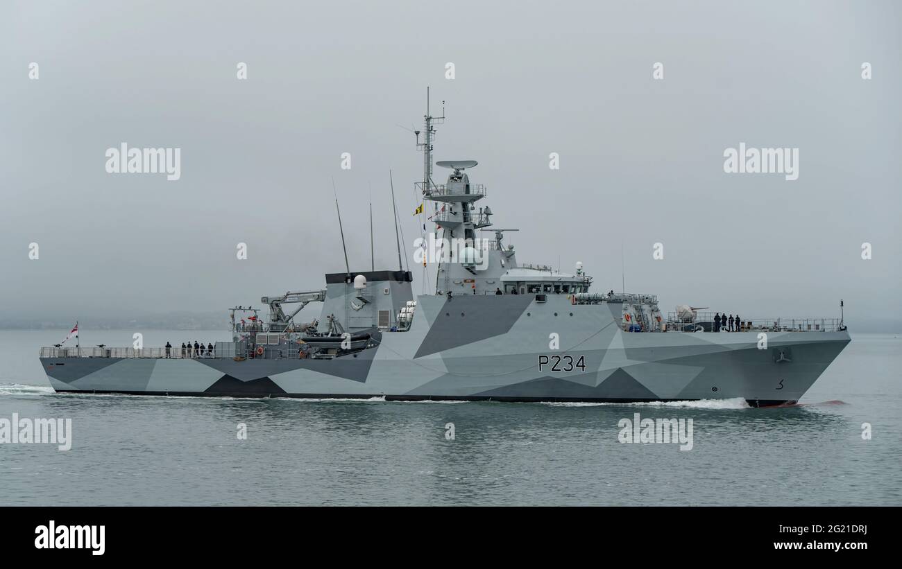 Die Royal Navy Offshore Patrouillenschiff HMS Spey (P234) Ankunft in Portsmouth, Großbritannien am 7/6/21. Stockfoto