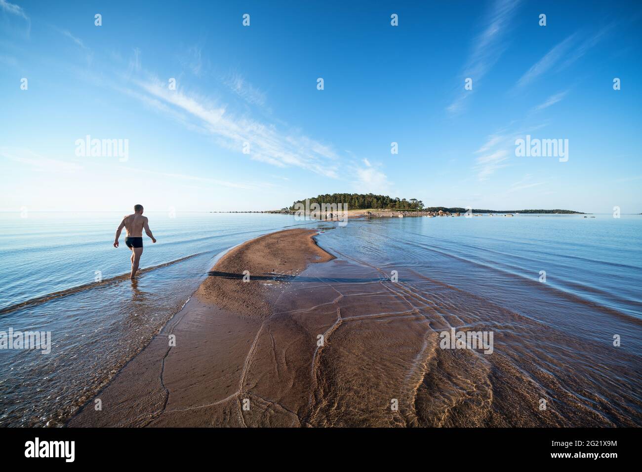 Ein ruhiger Morgen auf der Pitkäviiri-Insel Pyhtää, Finnland Stockfoto