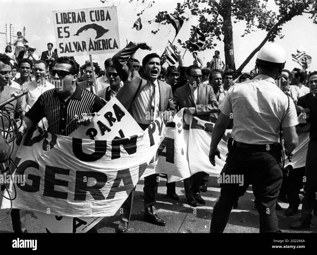 Geographie/Reisen, USA, Politik, Demonstrationen, Demonstration kubanischer Emigranten, Washington DC, ZUSÄTZLICHE-RIGHTS-CLEARANCE-INFO-NOT-AVAILABLE Stockfoto