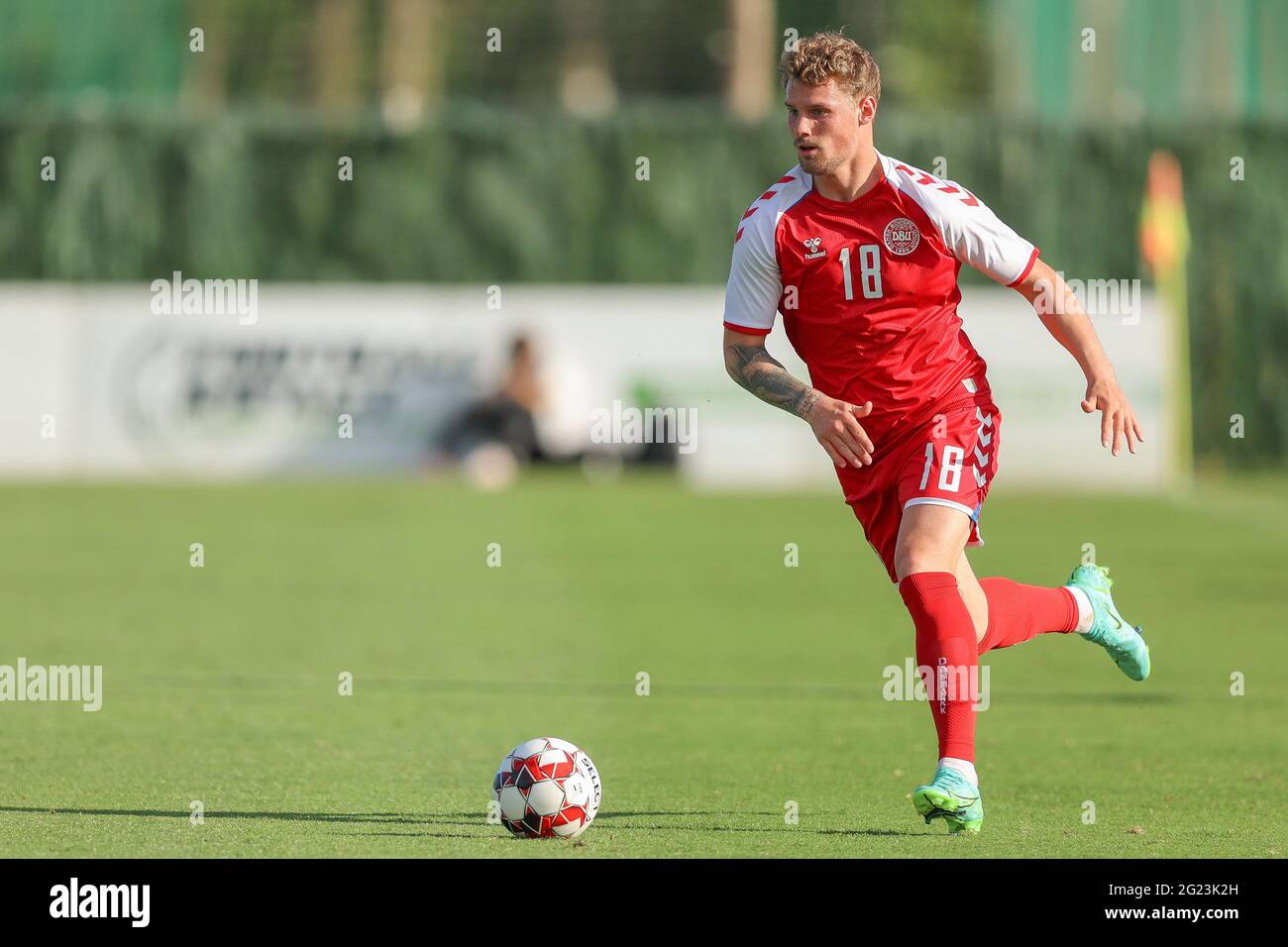 Marbella, Spanien. Juni 2021. Nikolai Baden Frederiksen (18) aus Dänemark während des Fußballfreundschaftsspanns zwischen der irischen U21 und der dänischen U20 im Fußballzentrum Dama de Noche in Marbella. (Bildnachweis: Gonzales Photo - Rune Mathiesen). Stockfoto