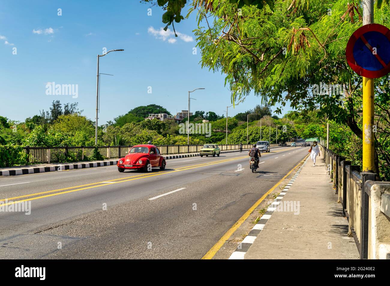 Brücke über den Fluss Almendares, Havanna, Kuba, Juni 2021 Stockfoto