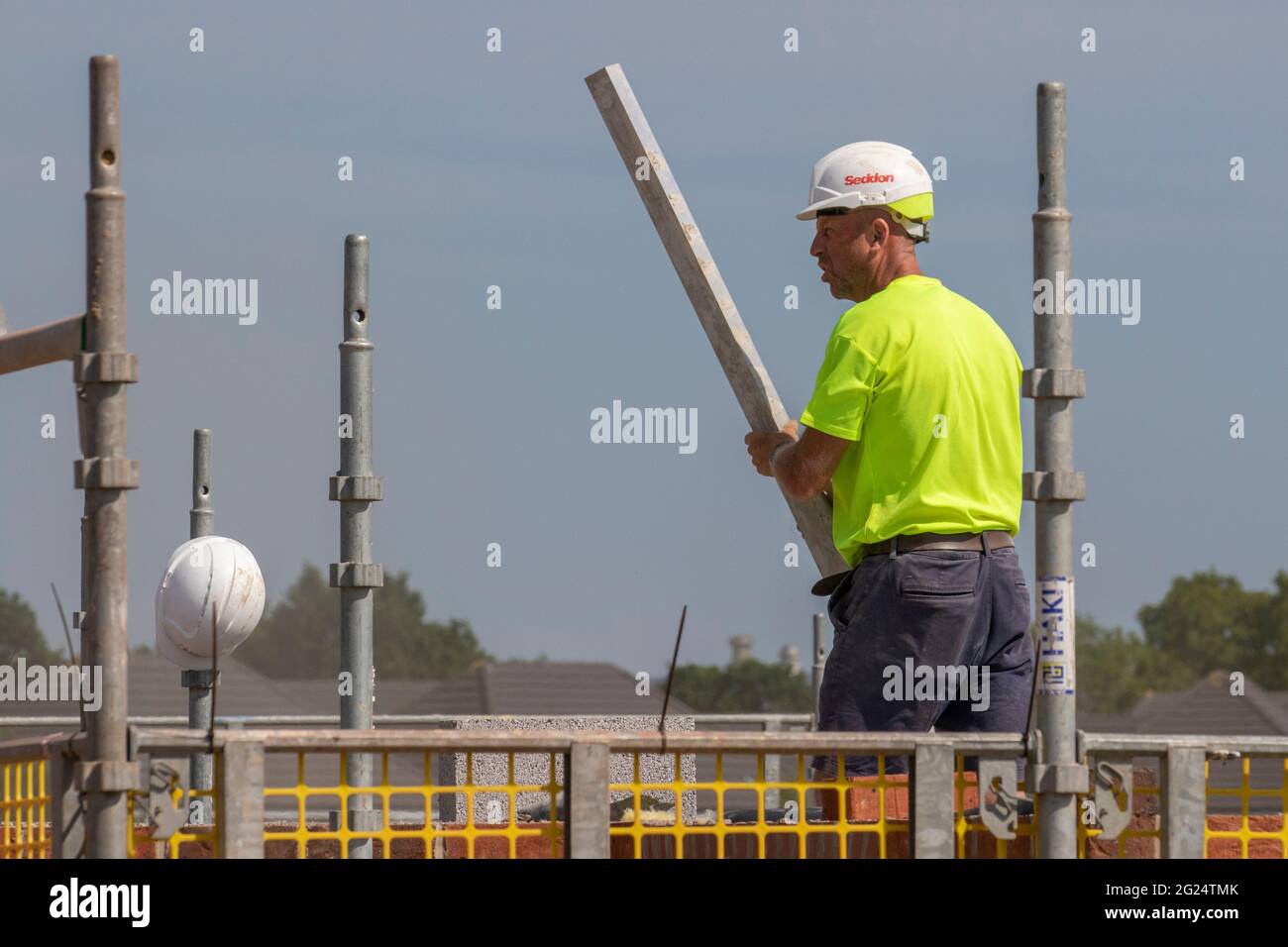 1. Etage Bauphasen; Farington Mews schlagen die Stamp Duty Deadline - Keepmoat Häuser Entwicklungsstandort in Chorley. Bauherren beginnen mit dem Bau auf dieser großen neuen Wohnanlage mit Lynx Betonfertigbodensystemen. VEREINIGTES KÖNIGREICH Stockfoto