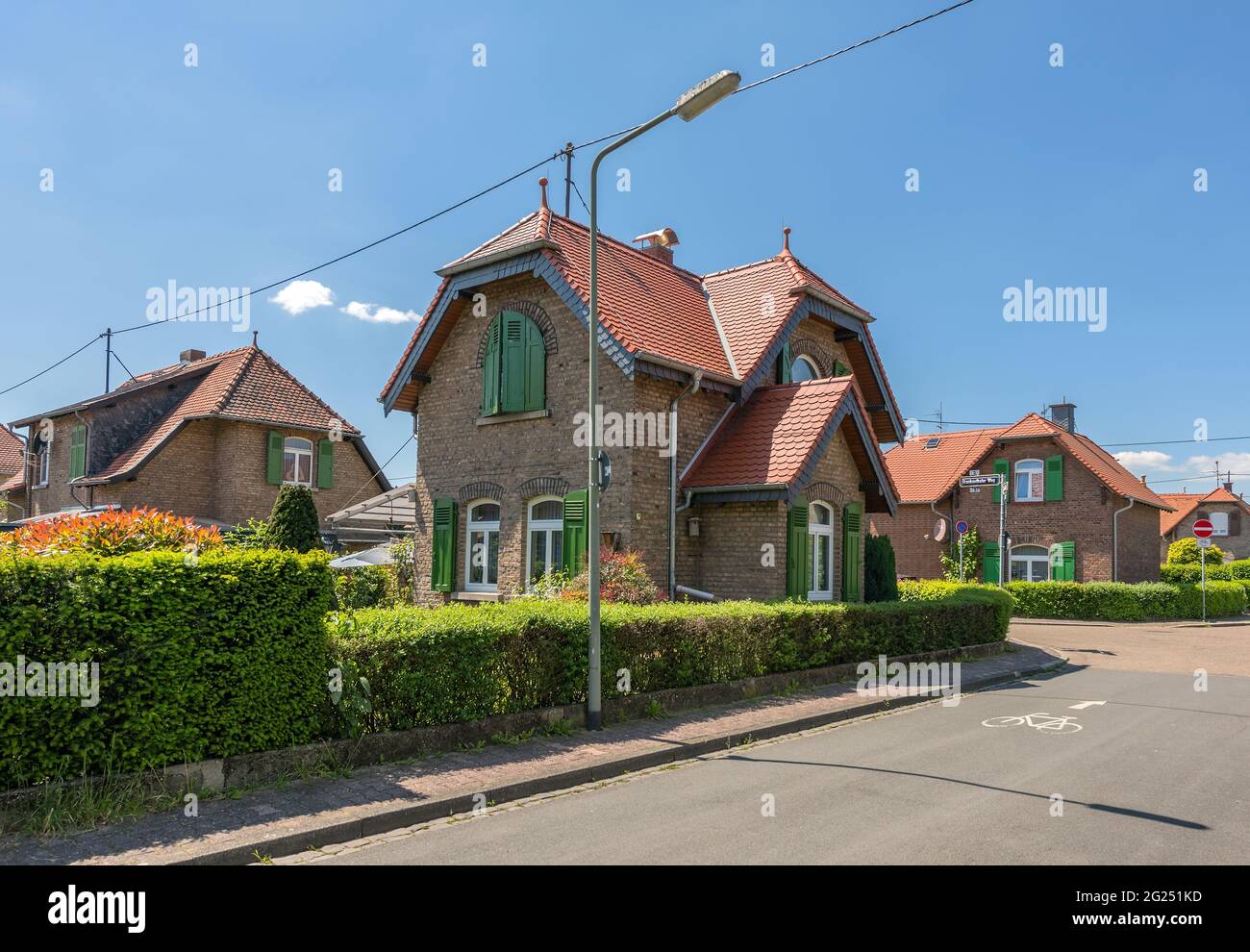 Häuser der ehemaligen Arbeitersiedlung Colonie, Frankfurt-Zeilsheim, Deutschland Stockfoto