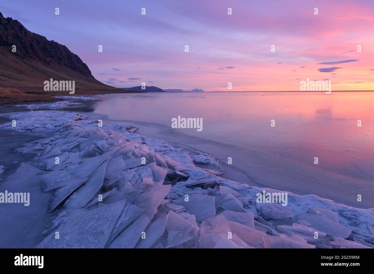 Diamond Beach, Jokulsarlon bei Sonnenuntergang, Vatnajokull Glacier National Park, Island Stockfoto