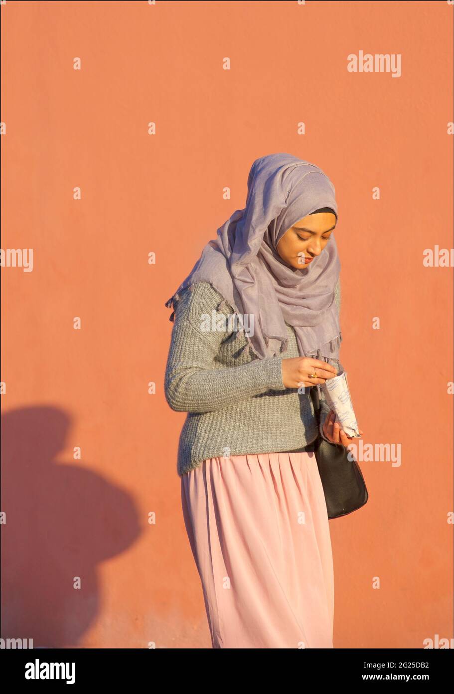 Türkische Frau mit einem Hijab, Istanbul, Türkei Stockfotografie - Alamy