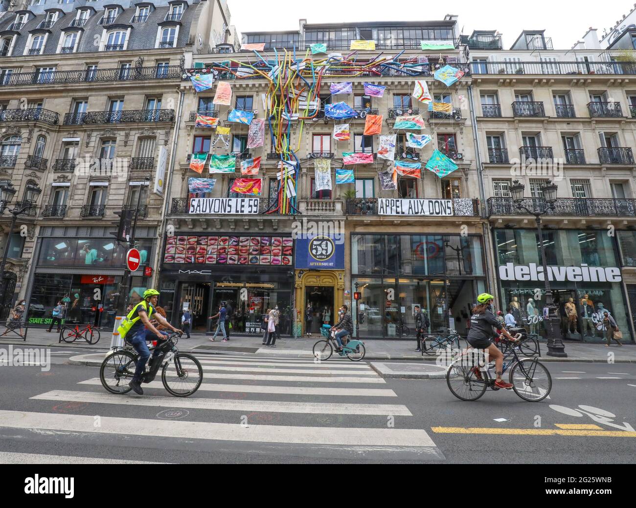 59 RIVOLI DIE KUNSTBESETZER VON PARIS Stockfoto