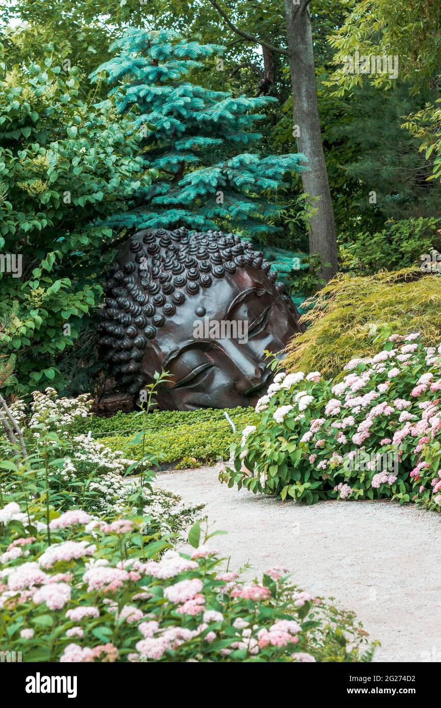 Long Island Buddha Statue in den Frederik Meijer Gärten Stockfoto