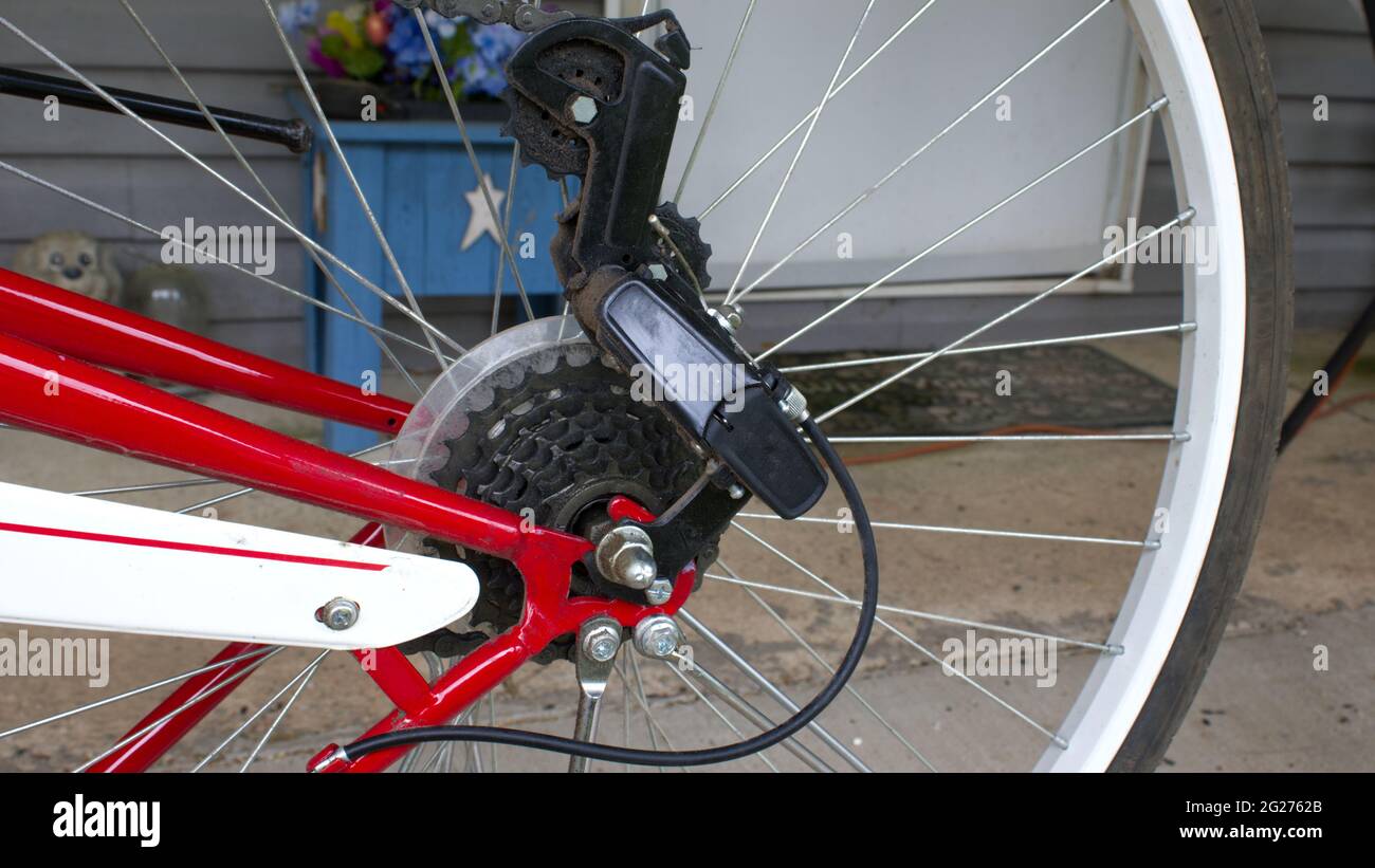 Eine Nahaufnahme eines Fahrradderailleurs Stockfoto