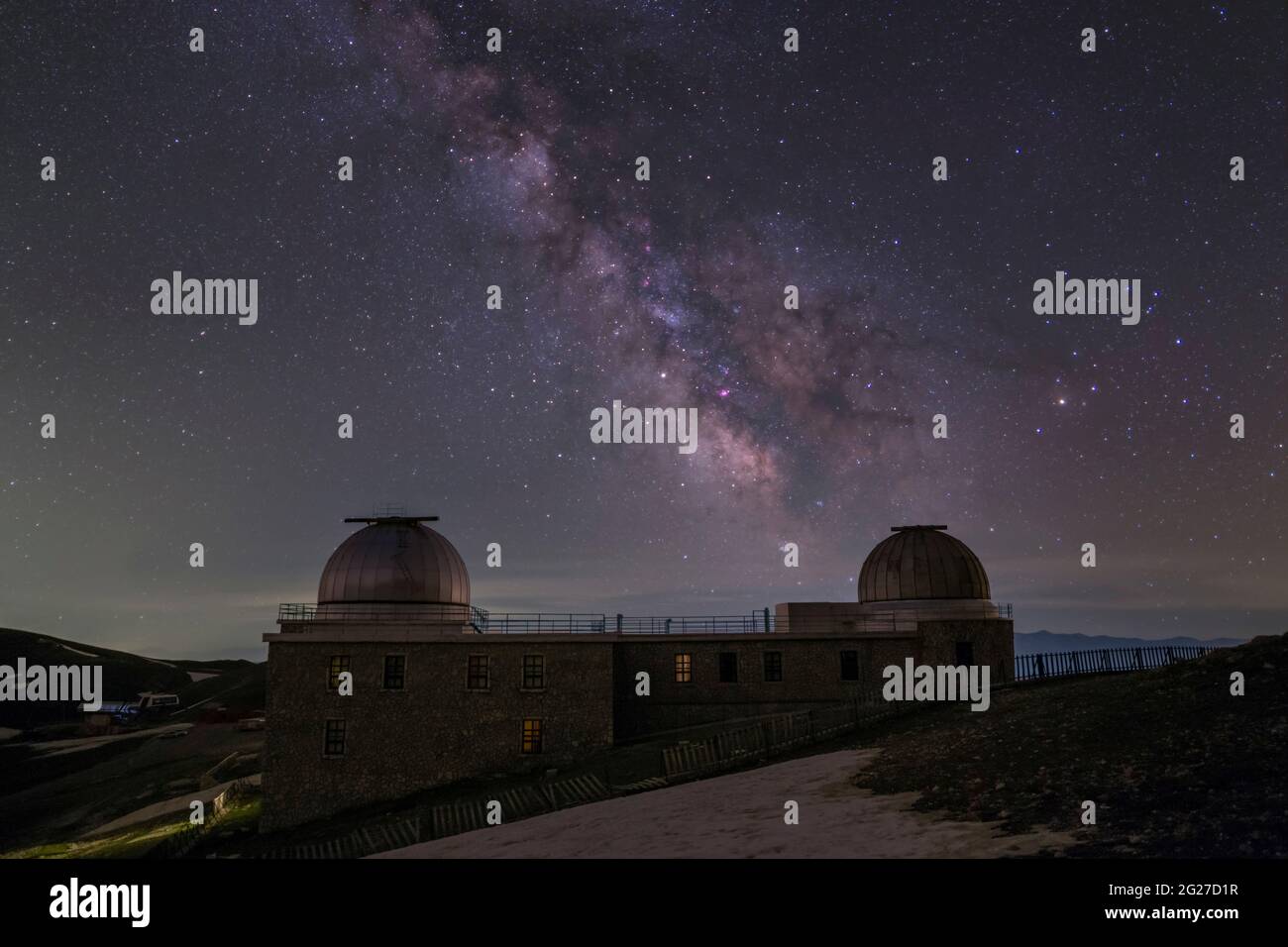 Astronomische Sternwarte auf der Hochebene des Campo Imperatore, Italien. Stockfoto