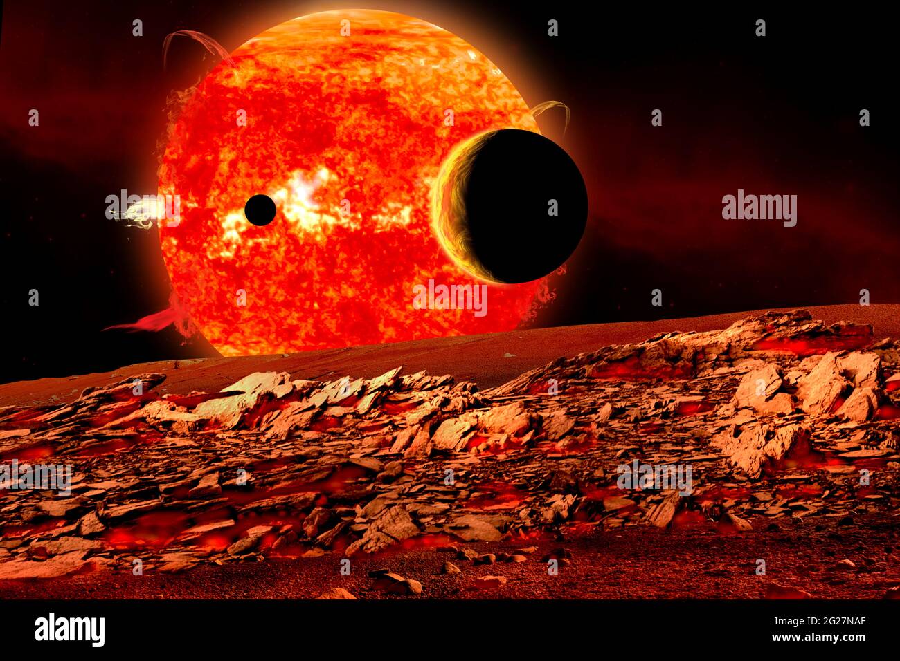 Planeten werden vor einem roten Riesenstern als Silhouetten dargestellt. Stockfoto
