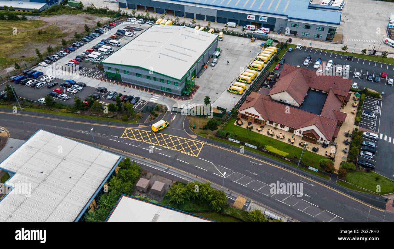 Ambulance 999 Station Depot Luftaufnahmen Drohnen Fotos Stockfoto