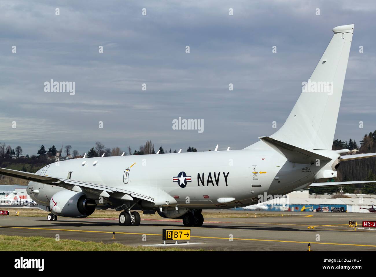 Ein P-8A Poseidon der US Navy für die Abfahrt. Stockfoto