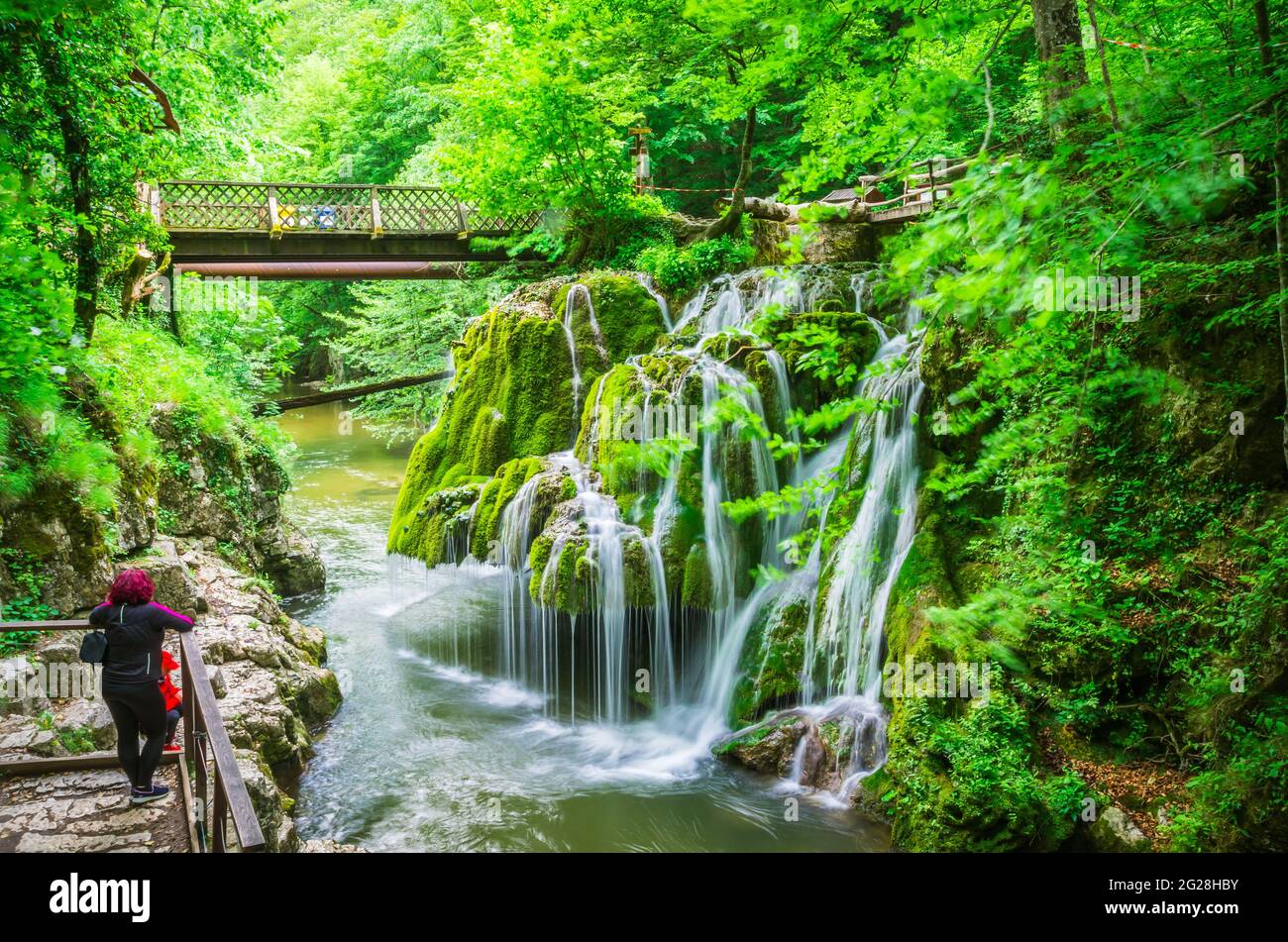 Bigar Wasserfall am Minis Fluss, Rumänien. Einer der schönsten Wasserfälle der Welt. Stockfoto