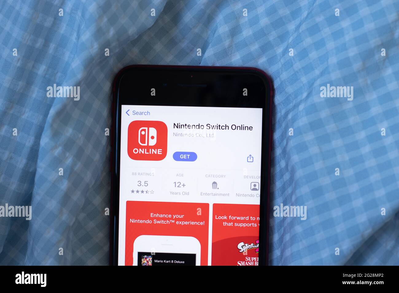 New York, USA - 1. Juni 2021: Logo der mobilen Nintendo Switch Online-App  auf dem Telefonbildschirm, Nahaufnahme-Symbol, illustratives Editorial  Stockfotografie - Alamy
