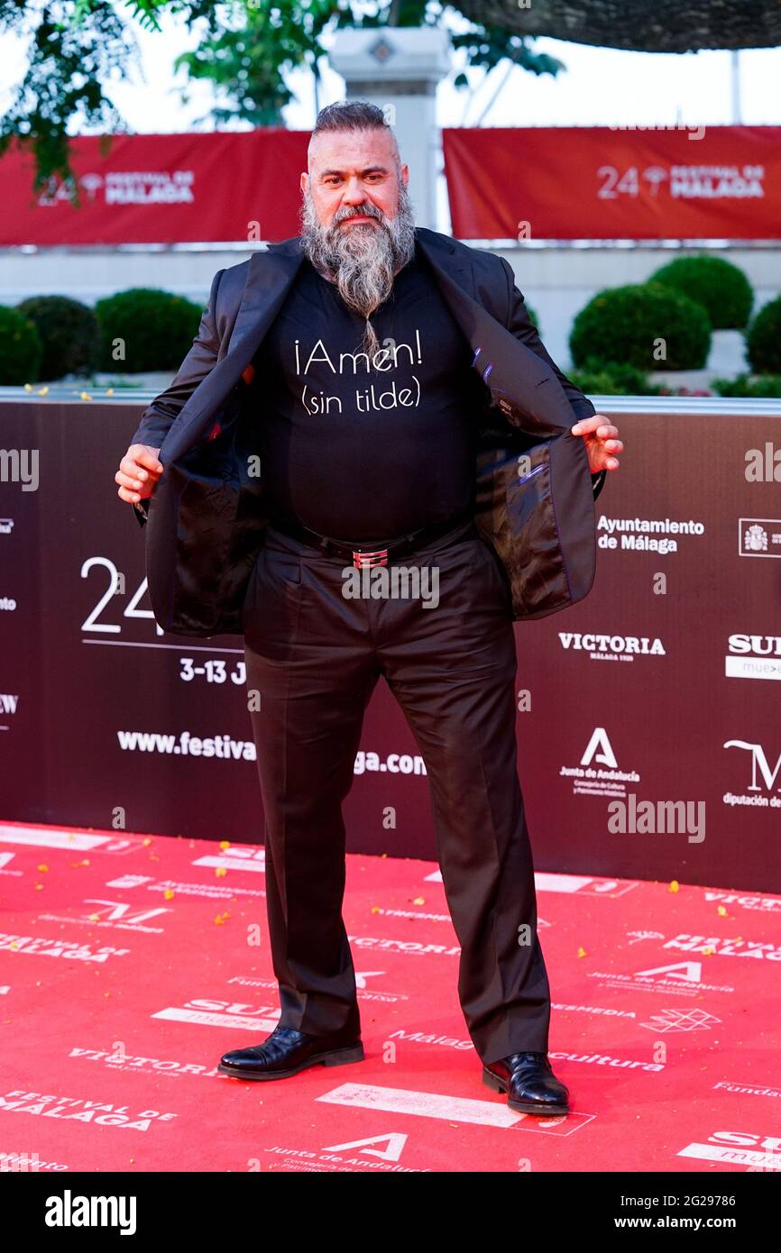 Schauspieler Roberto Garcia nimmt am Fotocall und dem roten Teppich des Festival de Malaga 2021 im Gran Hotel Miramar in Malaga Teil. Stockfoto