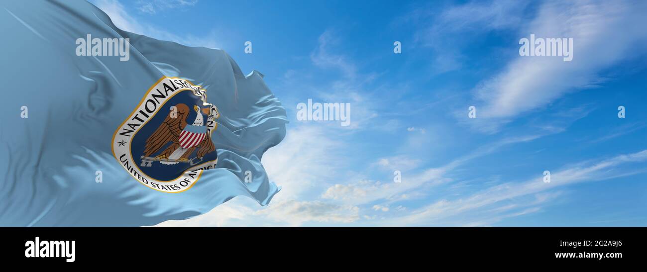 Flagge der National Security Agency der Vereinigten Staaten, NSA winkt im Wind. USA Nationale Verteidigung. Speicherplatz kopieren. 3d-Illustration. Stockfoto