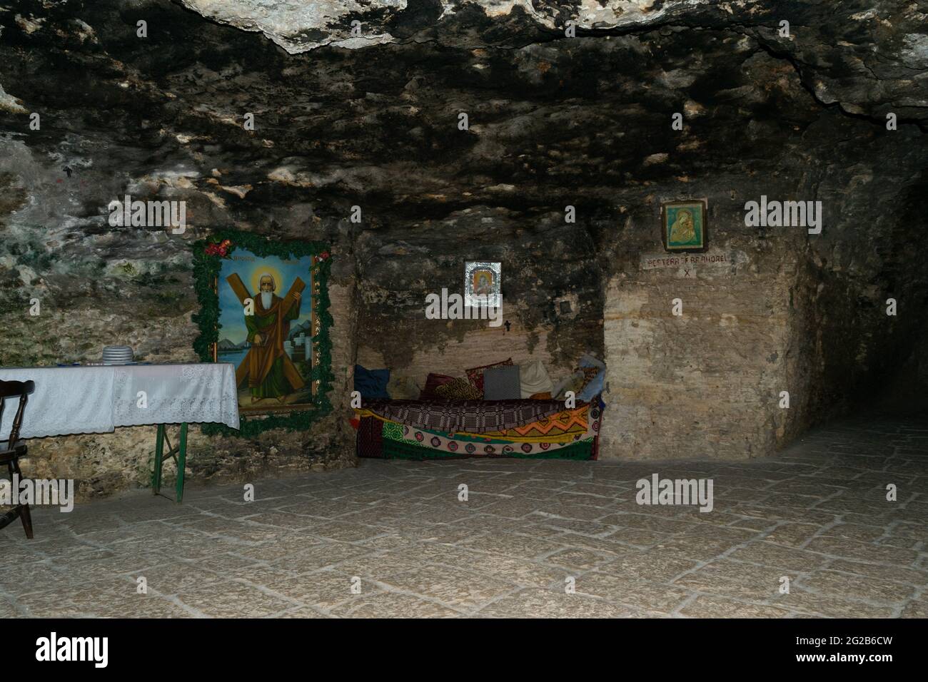 Constanta, Rumänien - 04. August 2020: Die Höhle des heiligen Andreas in Dobrogea, Rumänien. Stockfoto