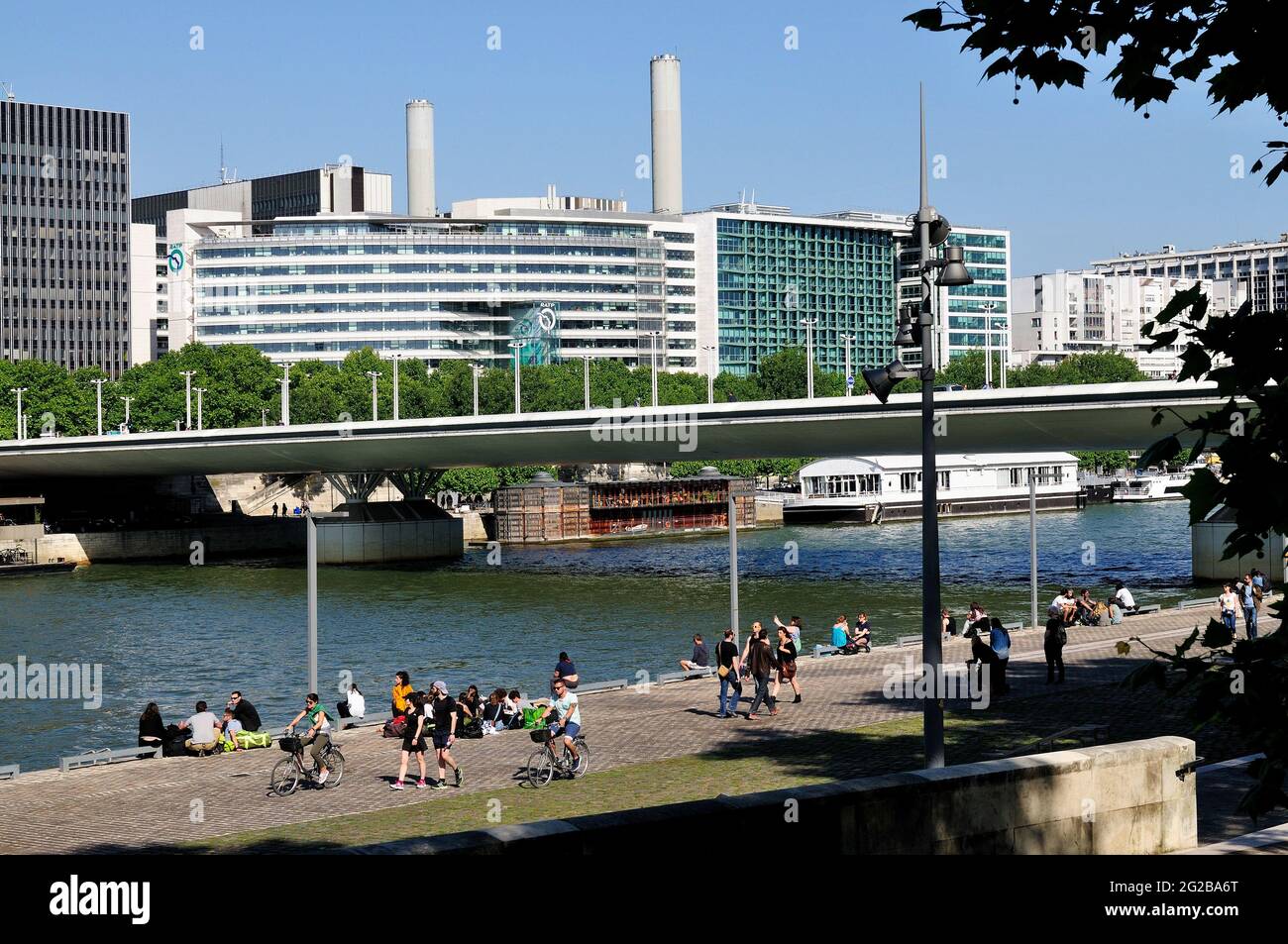 FRANKREICH, PARIS (75) 12. ARRONDISSEMENT, DIE KAIS DER SEINE, BEZIRK DES GARE DE LYON, SITZE VERSCHIEDENER FIRMEN Stockfoto