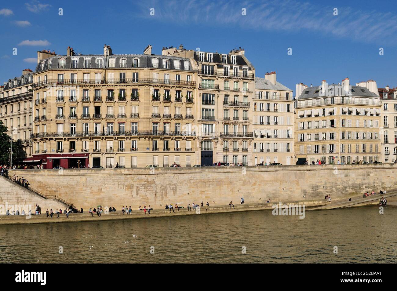 FRANKREICH, PARIS (75) 4. ARRONDISSEMENT, DIE QUAYS DER SEINE, ILE SAINT-LOUIS Stockfoto