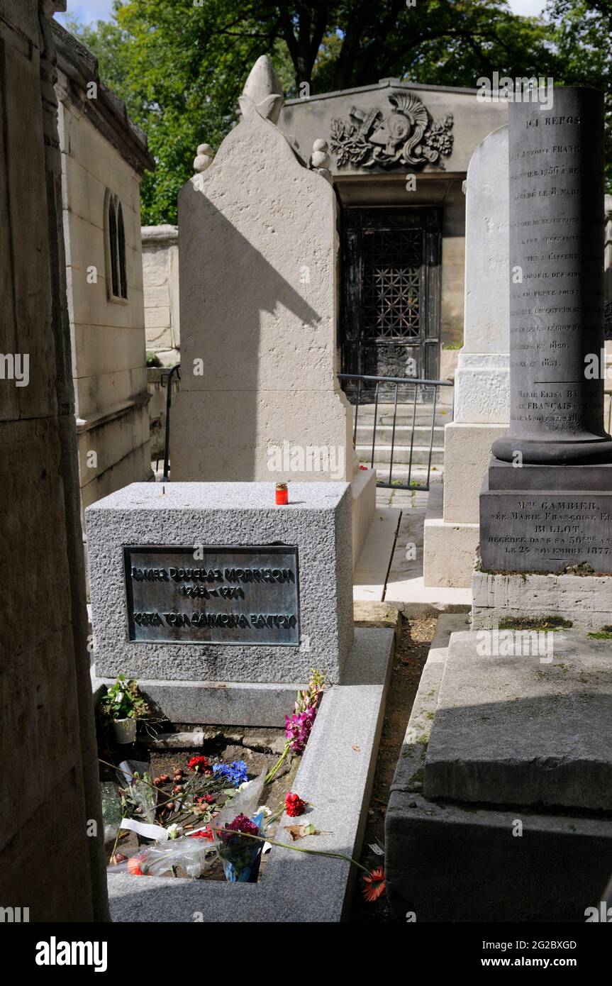 FRANKREICH. FRIEDHOF PERE-LACHAISE. GRAB VON JIM MORRISON (THE DOORS BAND) Stockfoto