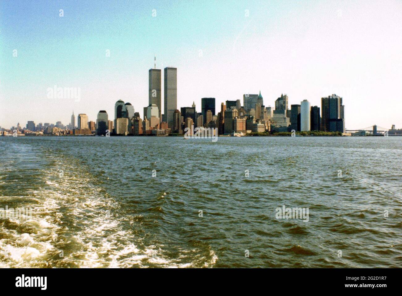 Das World Trade Center in New York auf diesem Foto aus dem Wasser, das 1992 aufgenommen wurde Stockfoto