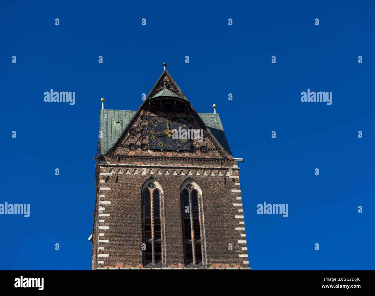 Turm der Marienkirche in Wismar. Stockfoto