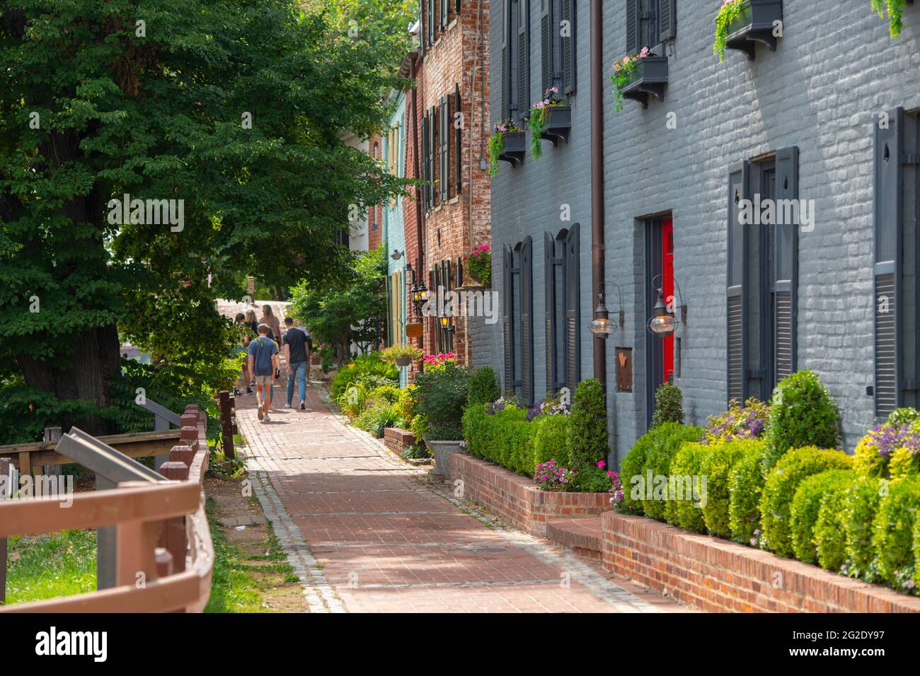 USA, Washington DC Georgetown alte Häuser entlang des C & O Kanals towpath jetzt ein Gehweg Stockfoto