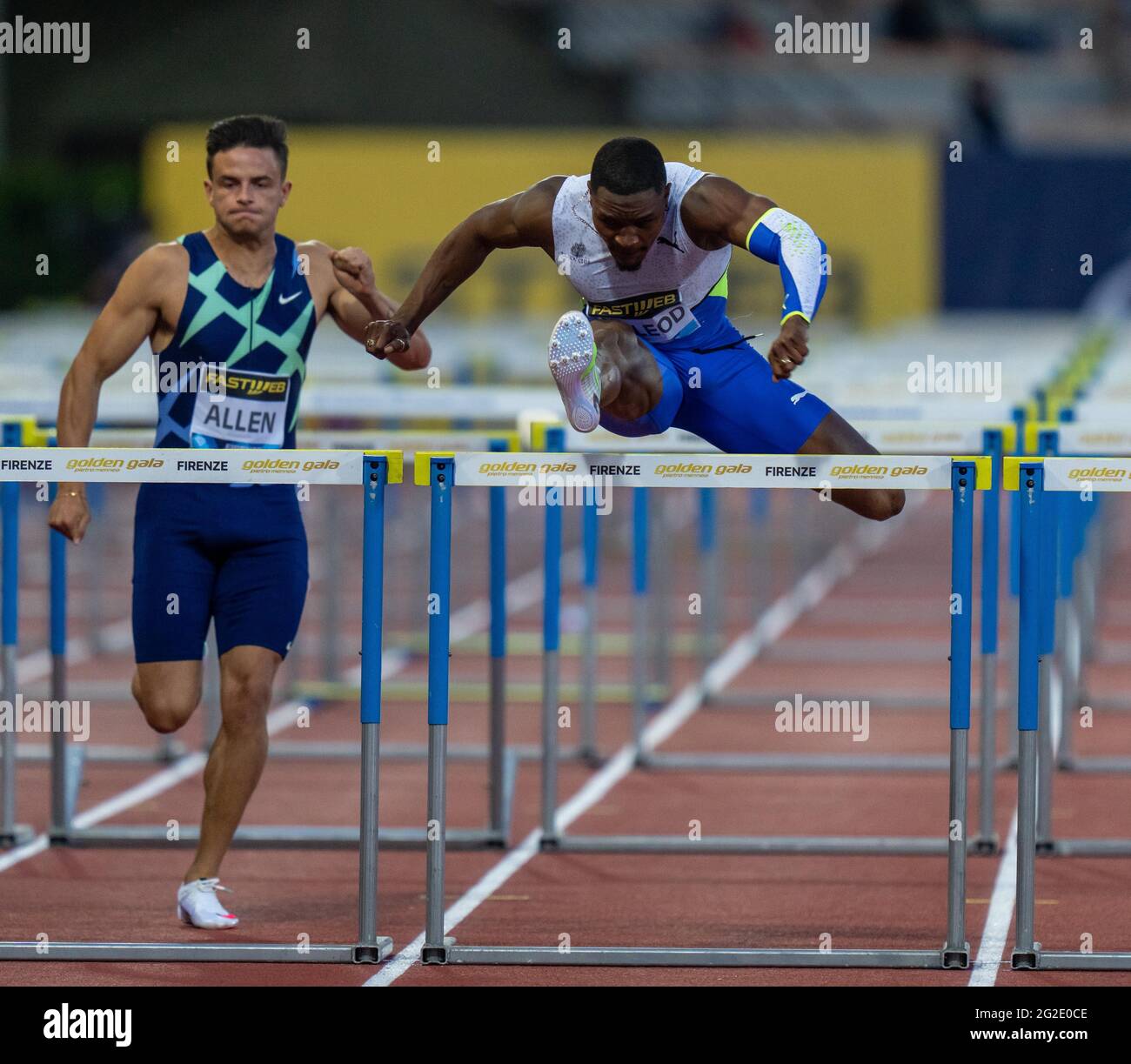 Florenz, Italien. Juni 10 2021; Muller Diamond League Grand Prix Athletics, Florenz und Rom; Omar McLeod (Jamaika) springt die letzte Hürde, bevor er das 110-mh-Event für Herren gewinnt Credit: Action Plus Sports Images/Alamy Live News Stockfoto