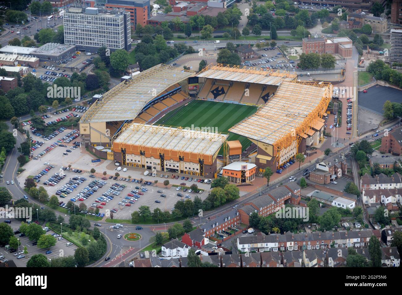 Luftaufnahme eines Wolverhampton Wanderers Football Club Molineux Stadium West Midlands UK Stockfoto