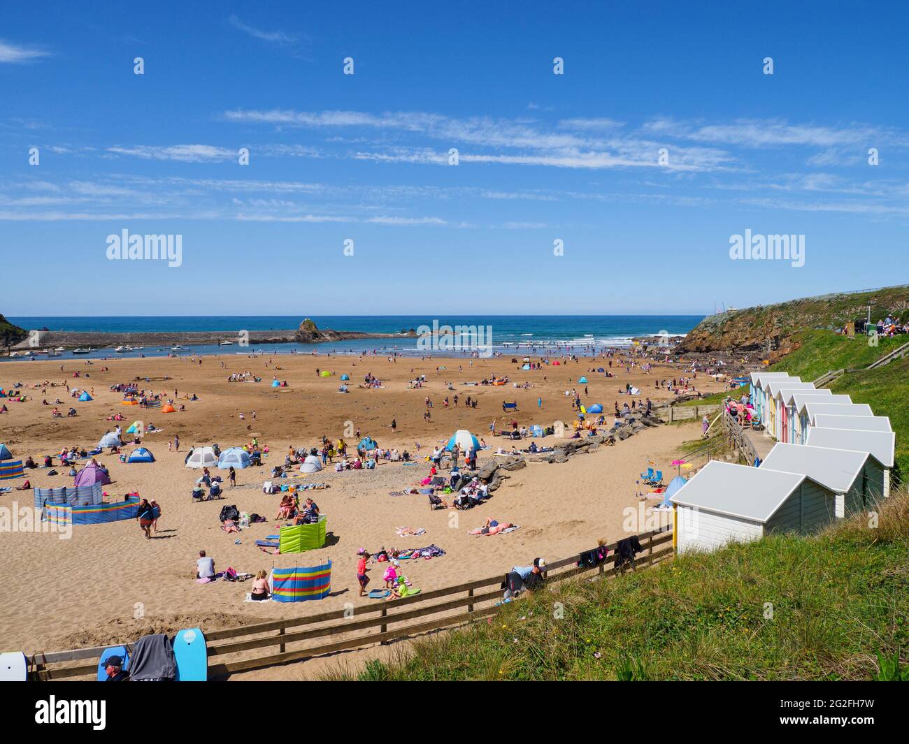 Summerleaze Beach im Sommer, Bude, Cornwall, Großbritannien Stockfoto