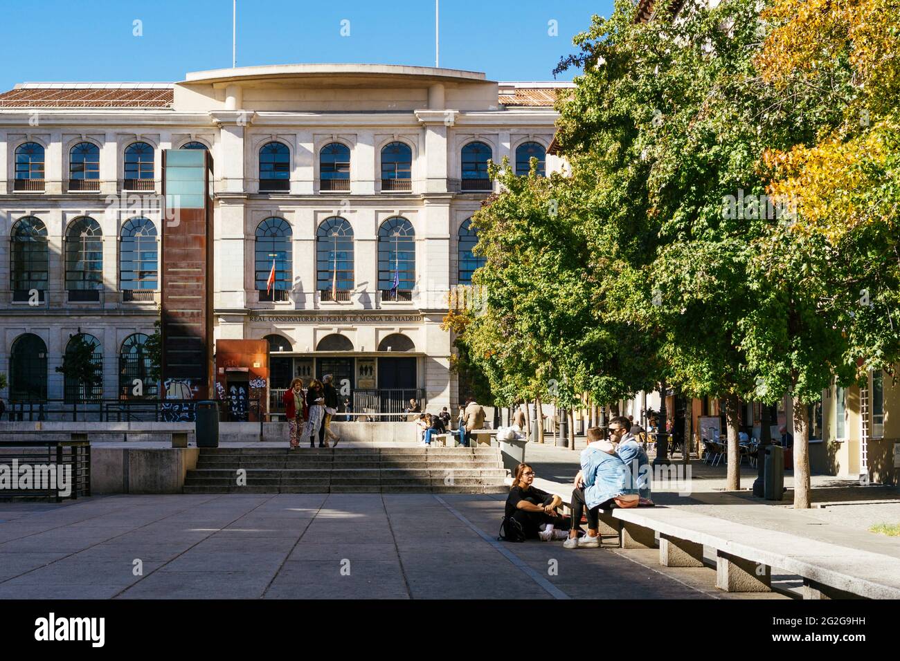 Das Real Conservatorio Superior de Música de Madrid ist eine Hochschule für Musik, die älteste öffentliche Institution der Musikerziehung in Spanien, die prov Stockfoto