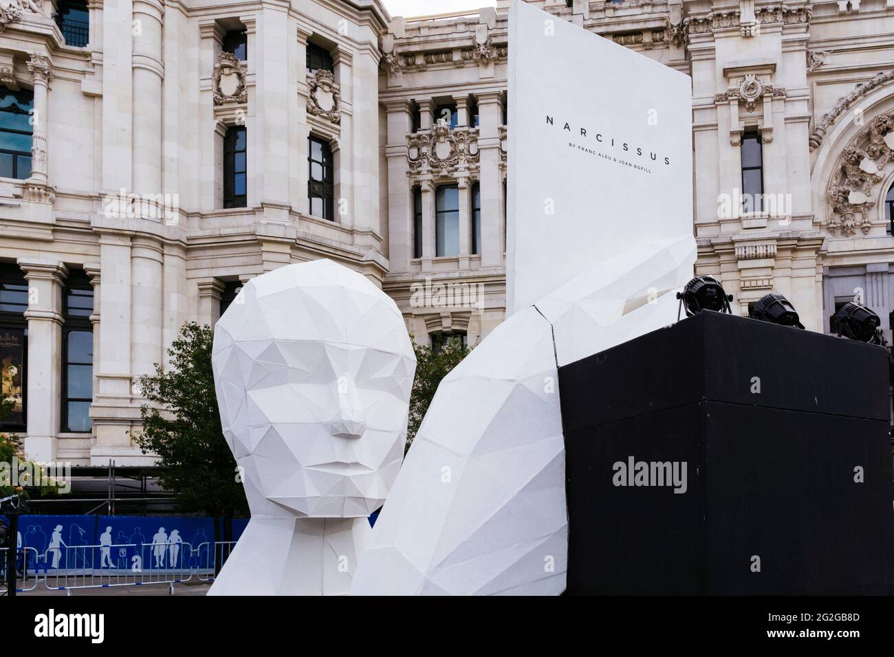 Narziss. Interaktive Kunstinstallation von Franc Aleu und Joan Bofill. Plaza de Cibeles, Madrid, Comunidad de Madrid, Spanien, Europa Stockfoto