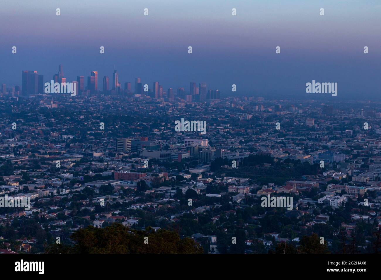 Das berühmte Griffith Observatory Museum auf den Hollywood Hills in Los Angeles, Kalifornien, USA Stockfoto