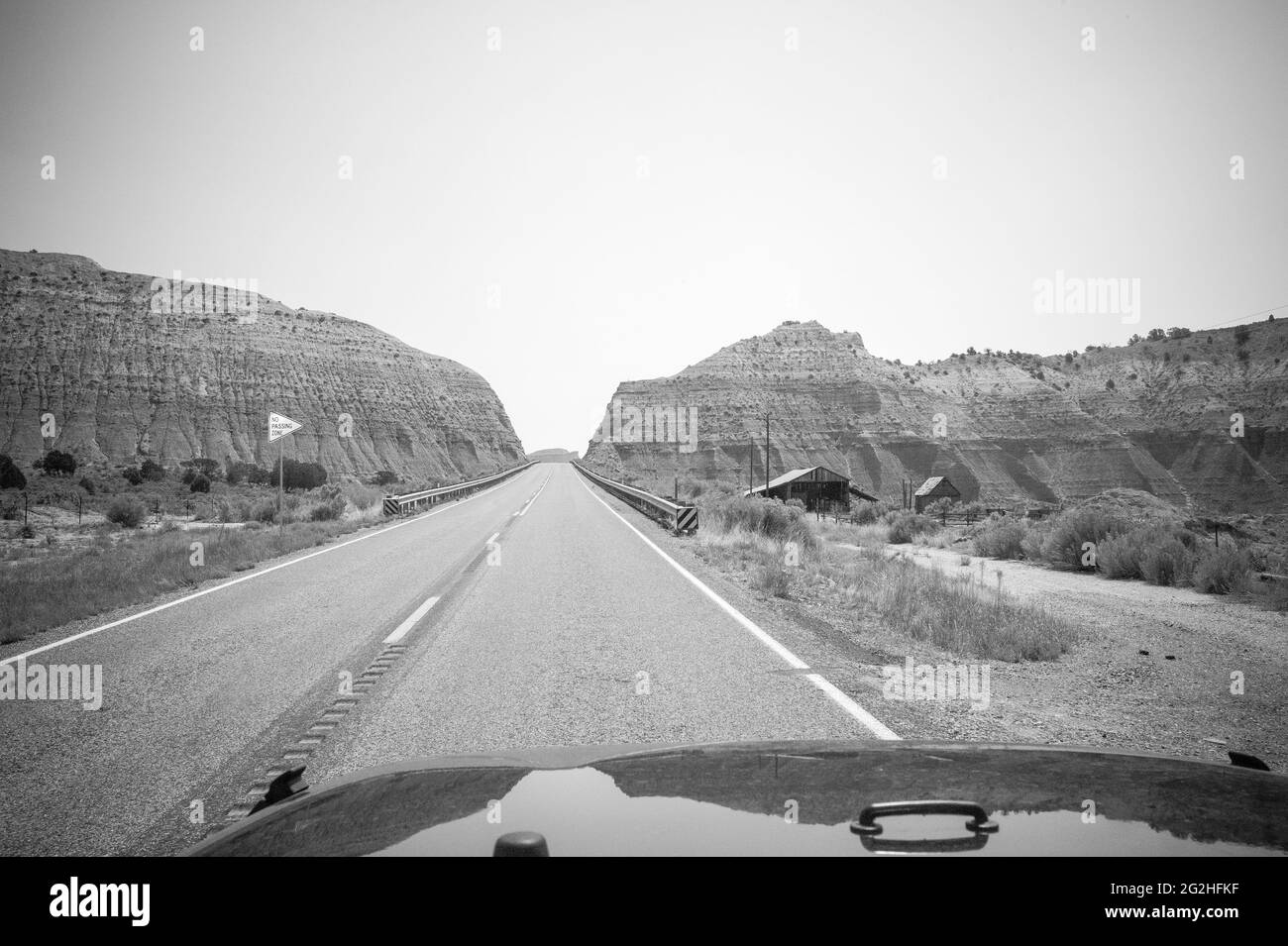 On the Road in der Nähe von Cannonville, Utah, USA Stockfoto
