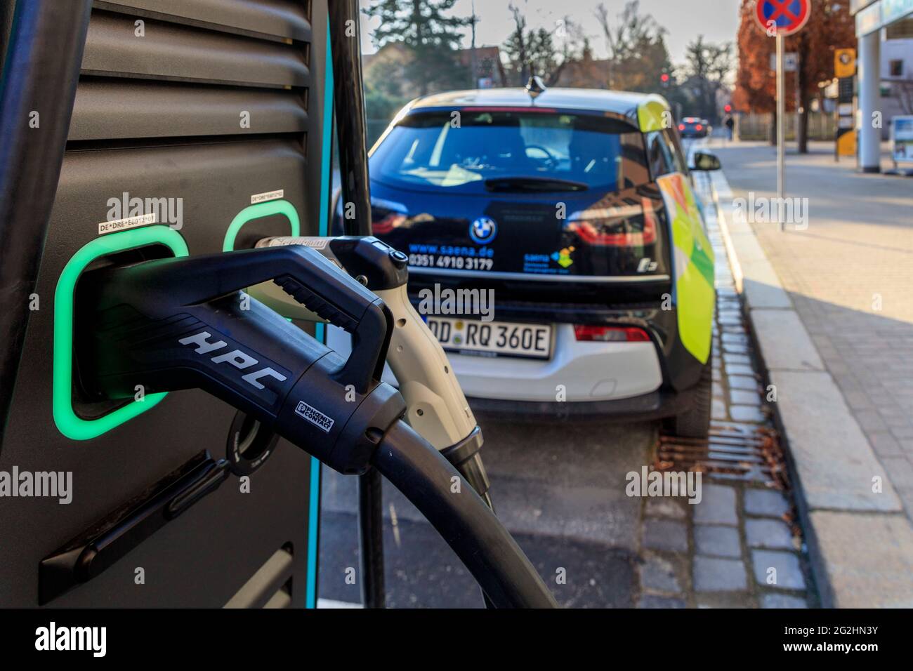 MOBIpunkt: Schnellladestation mit CCS-Stecker Stockfoto