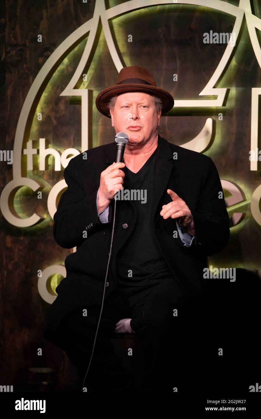 Los Angeles, USA. Juni 2021. Darrell Hammond tritt am 11. Juni 2021 beim Debüt der Shindig Show im Comedy Chateau, Los Angeles, CA auf.Quelle: Eugene Powers/Alamy Live News Stockfoto