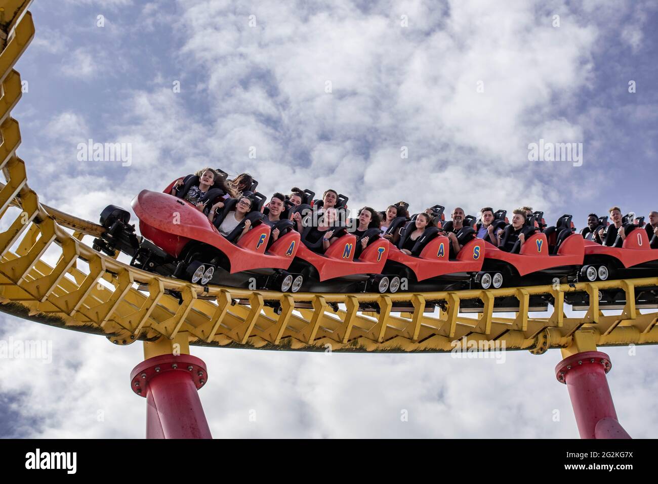 Die Fahrt und Achterbahnen von Fantasty Island Amusement / Theme Park Skegness, Inc Odyssey, Millennium , Rhombus Rocket , G Force , Unglaubliches Konfusio Stockfoto