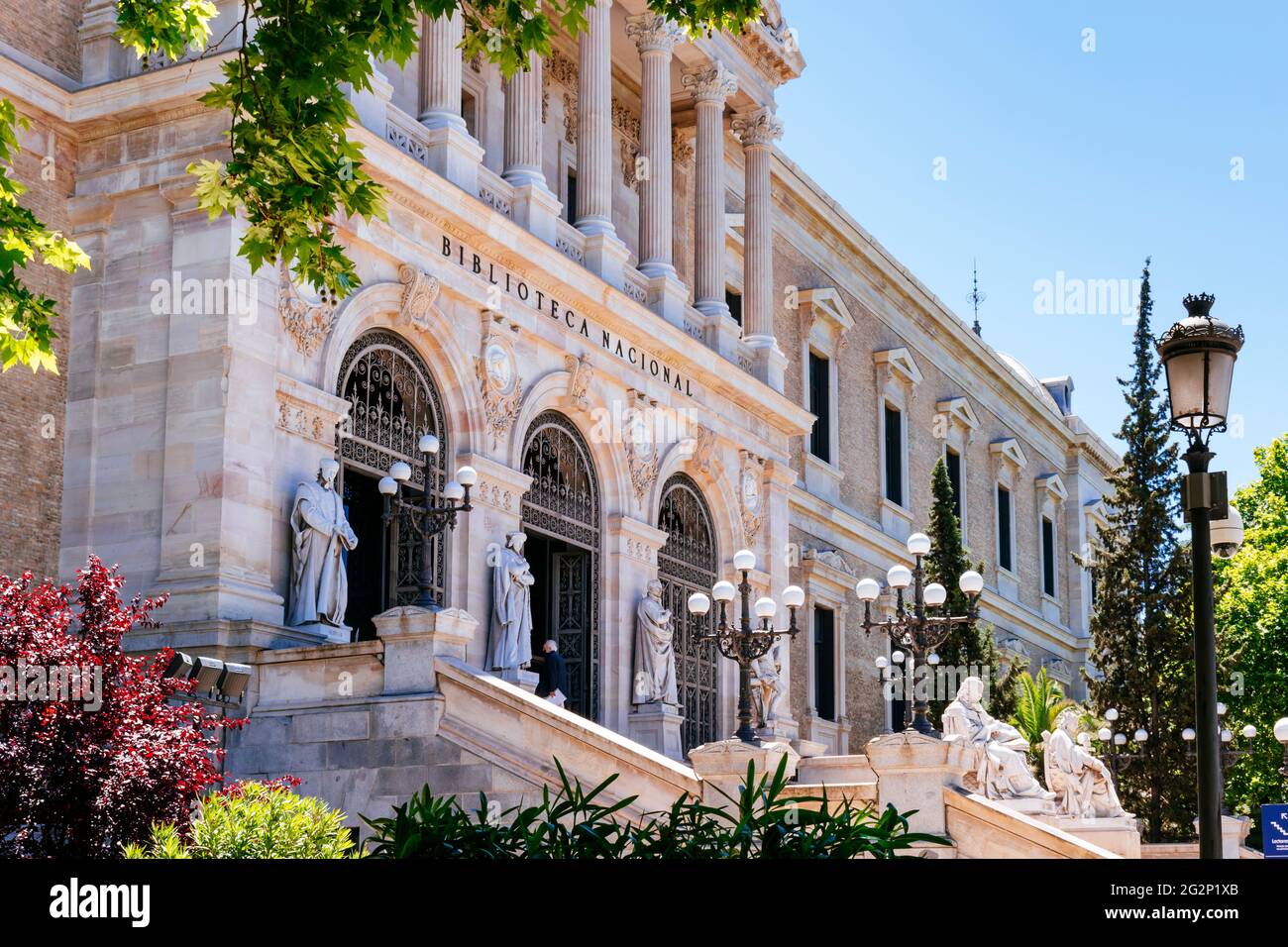 Building of National Library - Biblioteca Nacional, eine Bibliothek, die von einer Regierung als herausragendes Informationsarchiv eines Landes gegründet wurde. Sie sind da Stockfoto