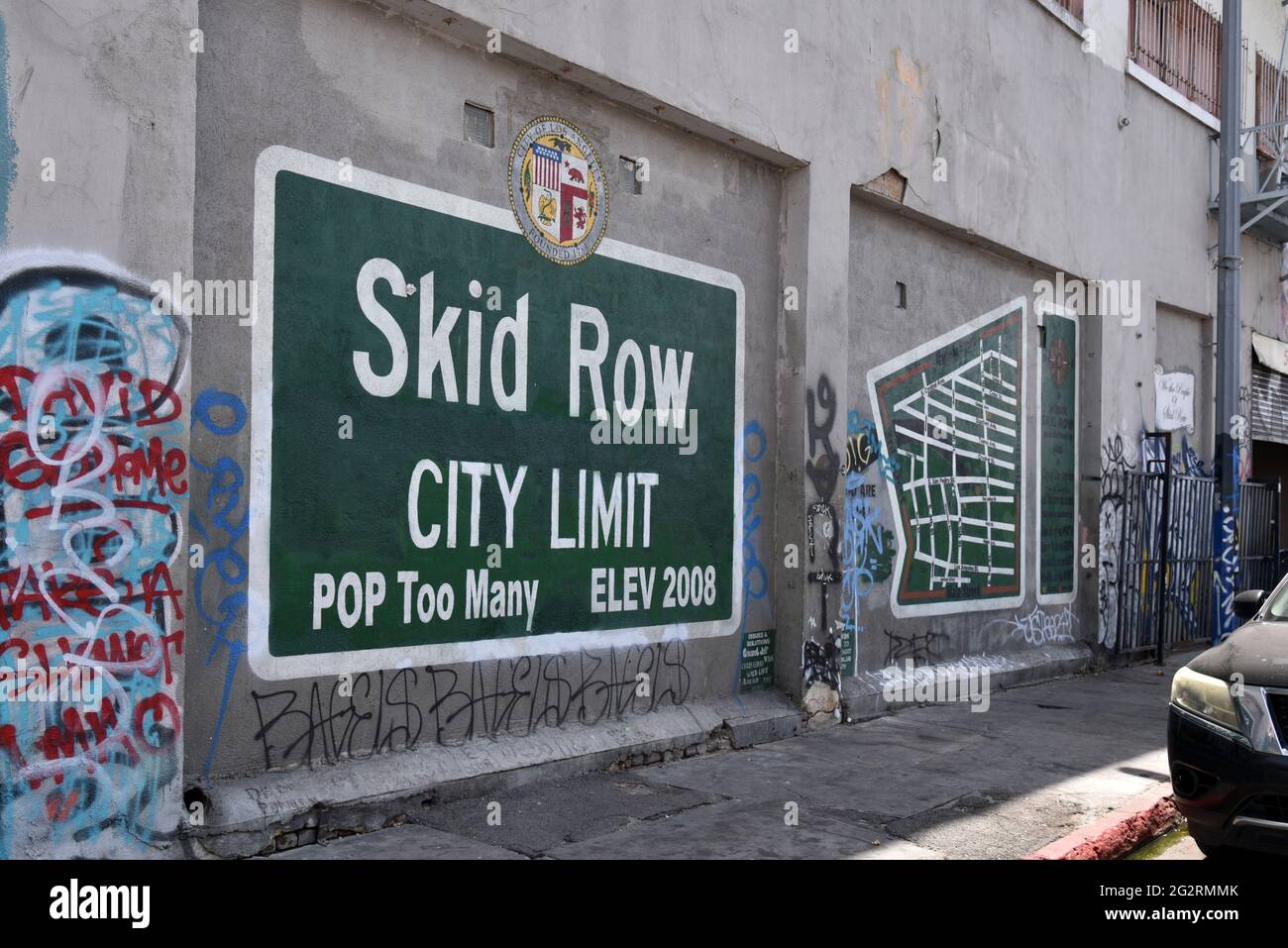 Los Angeles, CA USA - 5. April 2021: Das Schild der Skid Row in der Innenstadt von Los Angeles, wo sich ein großes Obdachlosenlager befindet Stockfoto