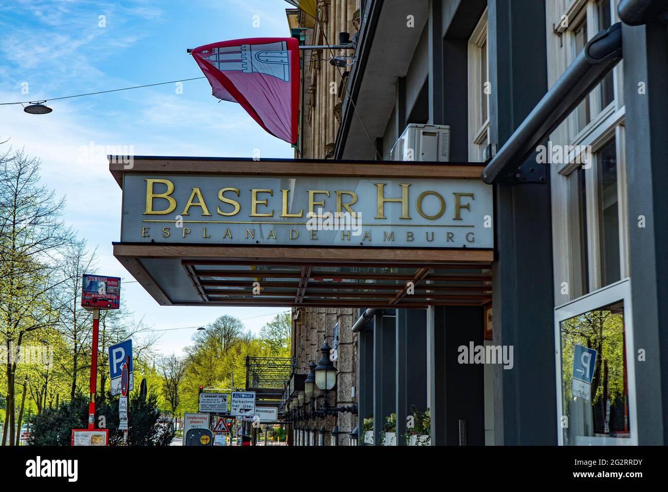 Hotel Baseler Hof in Hamburg - STADT HAMBURG, DEUTSCHLAND - 10. MAI 2021 Stockfoto