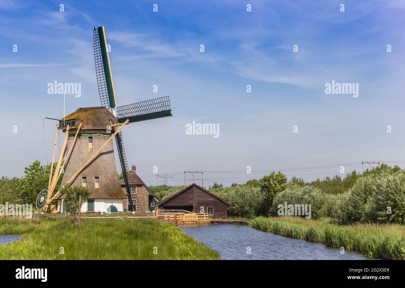 Historische Windmühle De Onrust in Noord-Holland, Niederlande Stockfoto