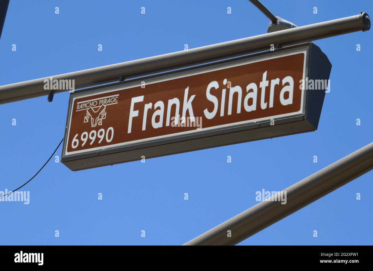 Palm Springs, California, USA 10. Juni 2021 EINE allgemeine Sicht auf die Atmosphäre des Frank Sinatra Drive in Palm Springs, Kalifornien, USA. Foto von Barry King/Alamy Stockfoto Stockfoto