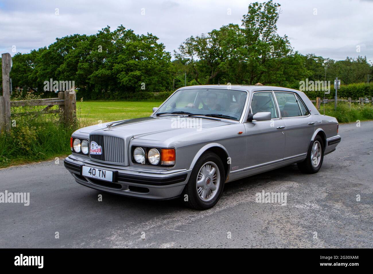 1997 70s Silver Bentley TBO 6750cc beim 58. Jährlichen Manchester to Blackpool Vintage & Classic Car Run die Veranstaltung ist eine ‘Touring Assembly’ Stockfoto