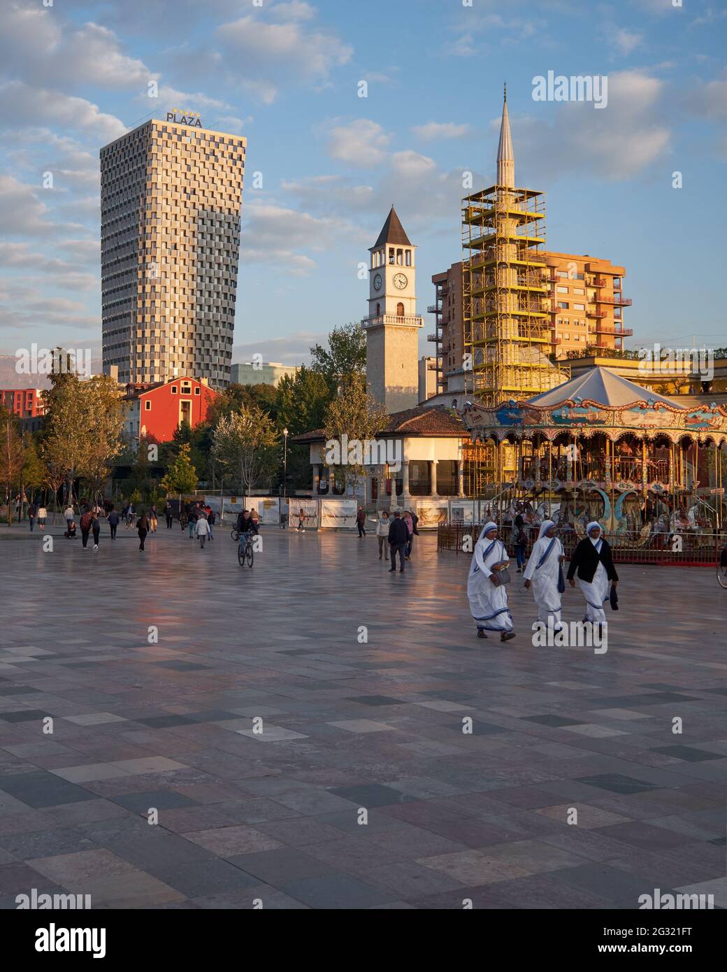 Der Skanderberg-Platz im Zentrum von Tirana, Albanien. Stockfoto