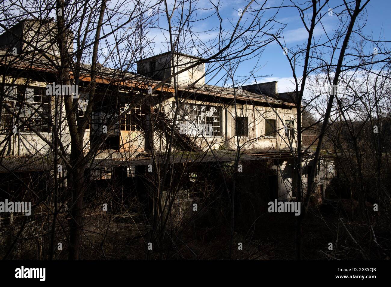 Alte Fabriken und Industriearchäologie. Stockfoto