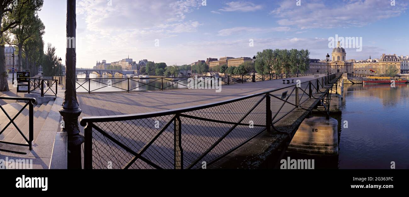 FRANKREICH. PARIS (75) BRÜCKE PONT DES ARTS Stockfoto